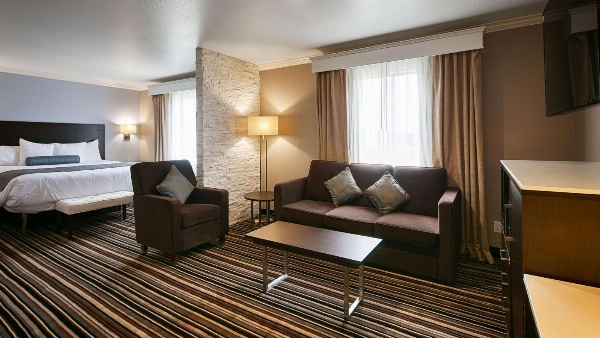 Best Western Plus Diamond Valley Inn image 7